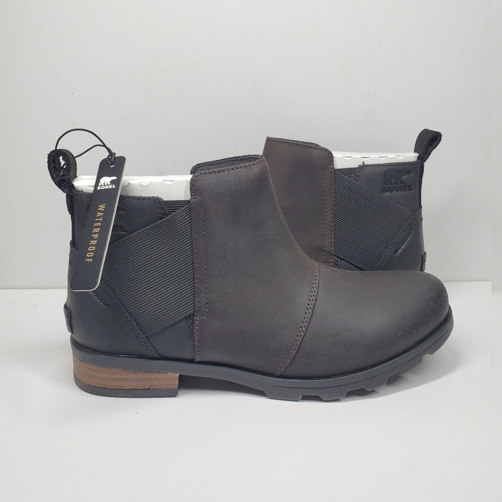 New Sorel Women's Emelie Chelsea Ankle Boots